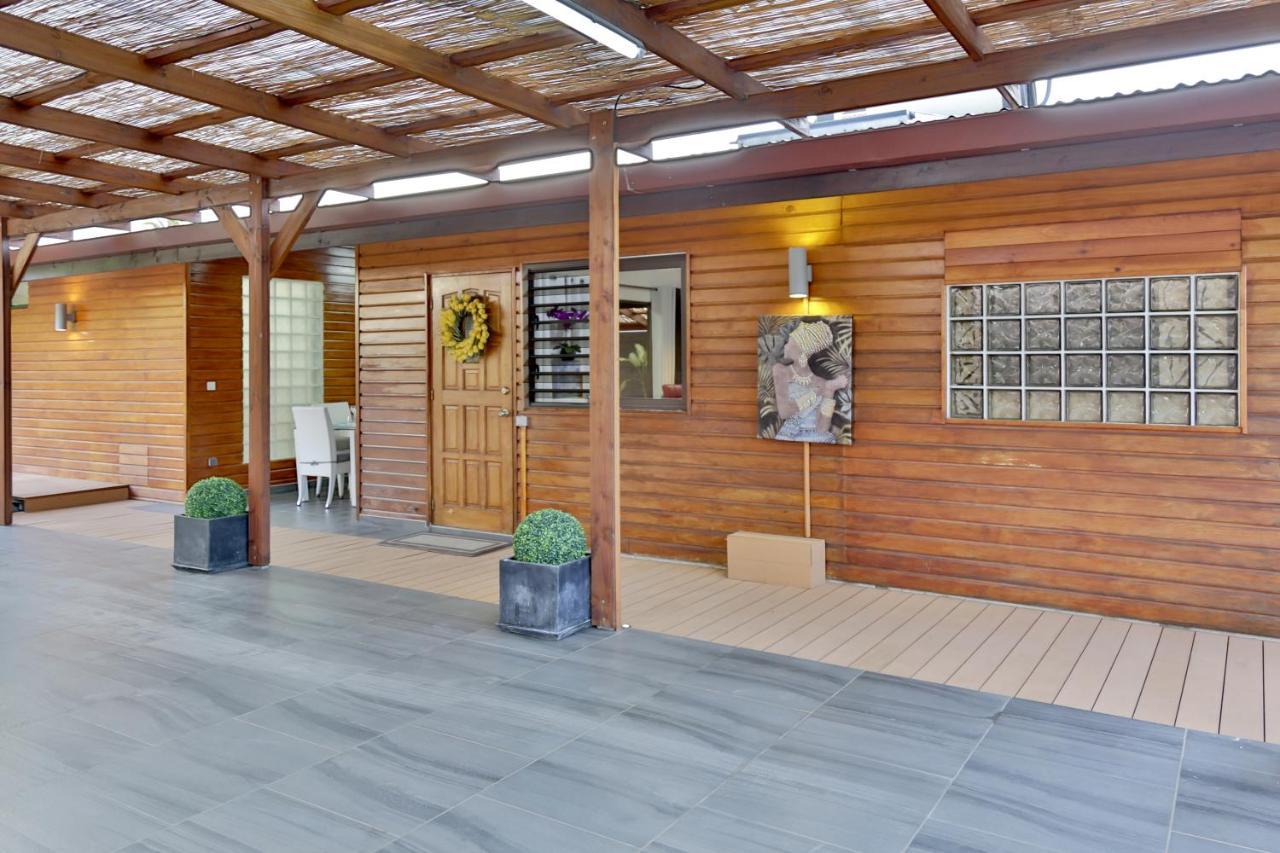 Fare Anapa Guesthouse Papeete  Exterior photo